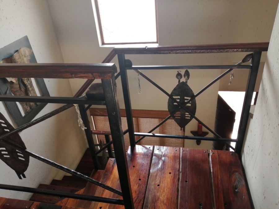 4 Bedroom Property for Sale in Boschenvaal River Front Lodges Free State